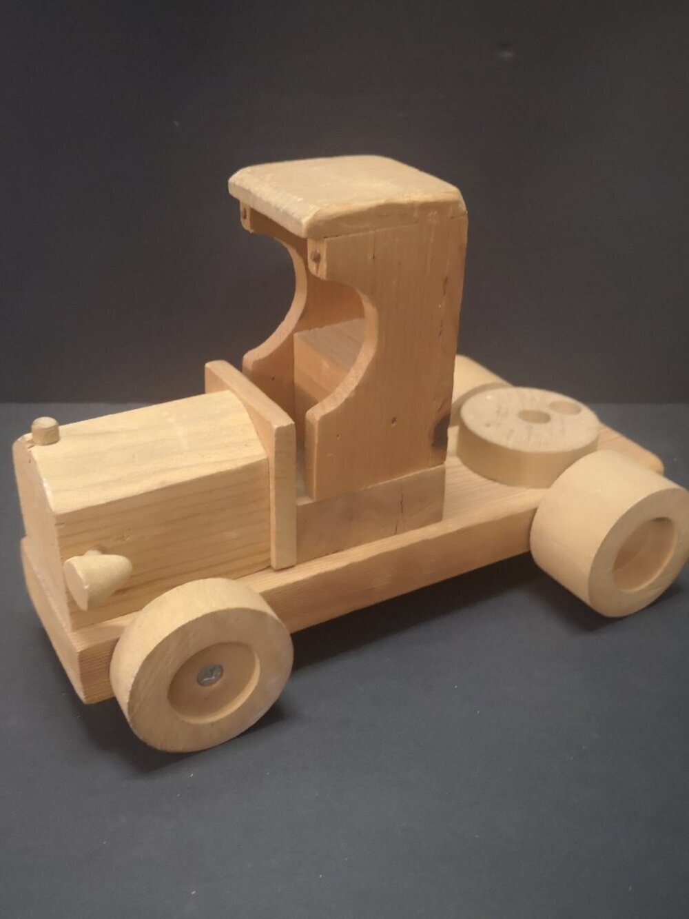Vintage Handmade Wooden Toy Transport Truck w/ Movable Wheels 7.5" x 4" Rustic